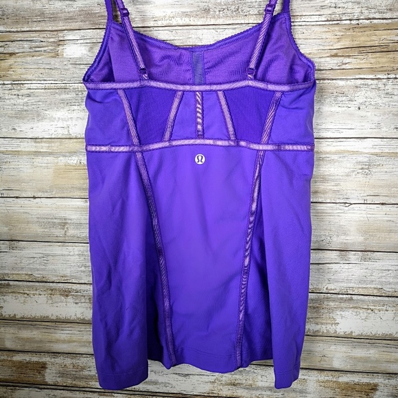 Lululemon corset look workout tank purple 4 EUC - Picture 4 of 5